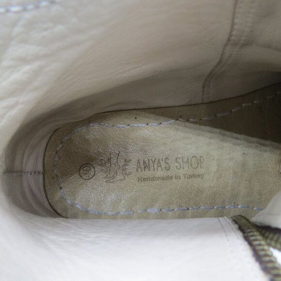 ANYA'S SHOP Women's Rosa Zipper Boots in Taupe Nubuck Size 40 Barefoot Booties - Picture 8 of 8